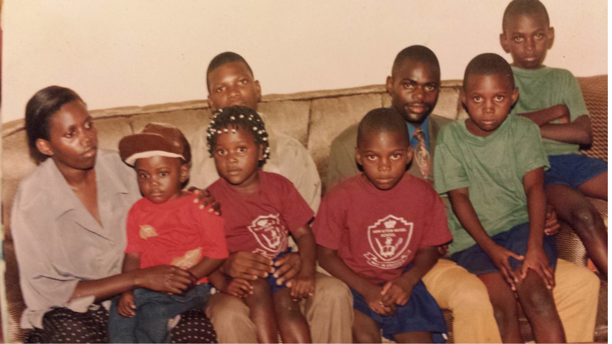 Disan Buteera, Nieces plus